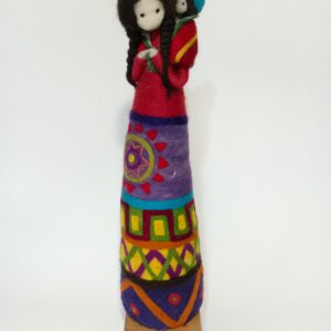 FIGURA DE FIELTRO MADRE ANDINA