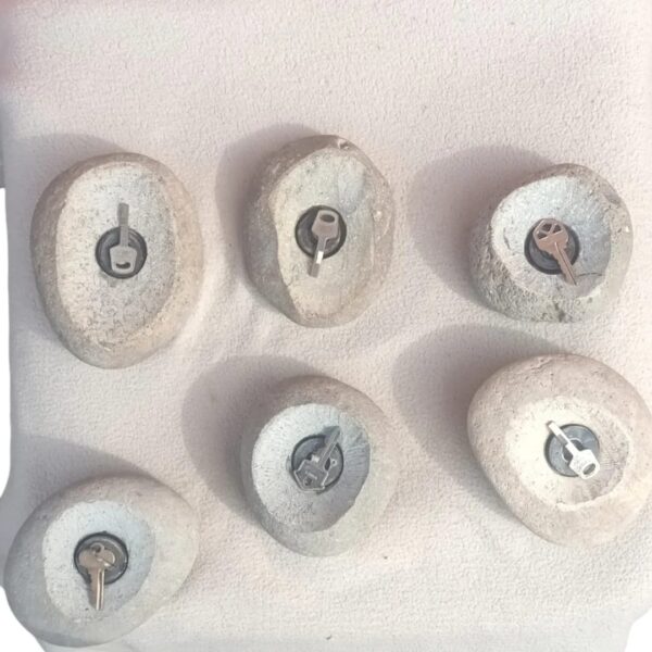 Piedra esconde llaves